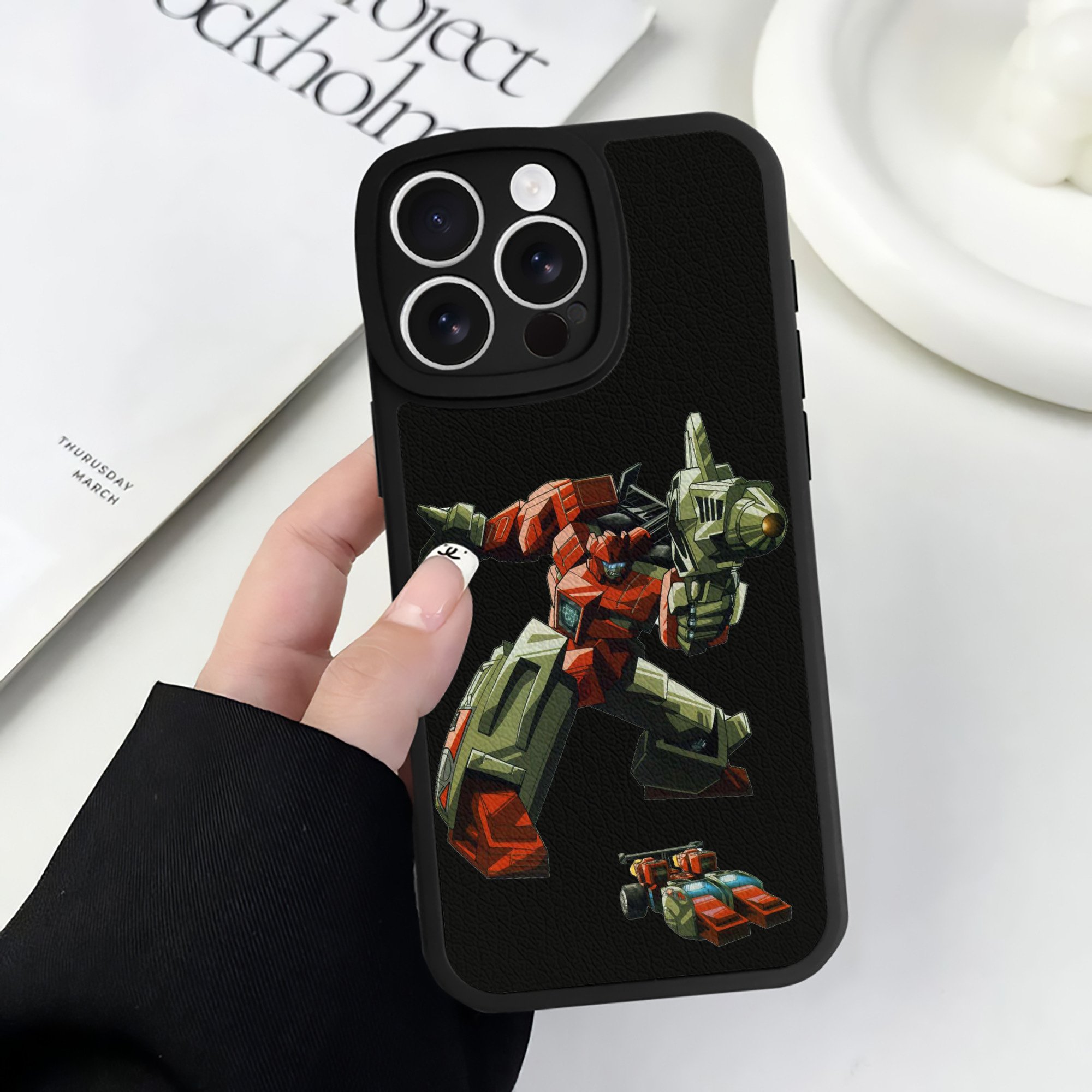 （画像用）  【iPhone 16シリーズ対応】シリコンスマホケース（レザー調） 材質：シリコン